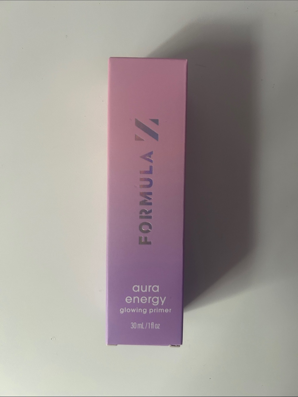 Formula/7 Aura Energy Glowing Primer — Pink to Purple Radiance